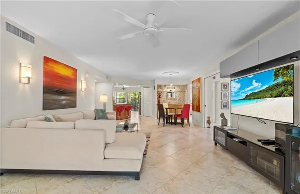 $10,500 | 5890 Via Lugano, Unit 101, Naples, FL 34108