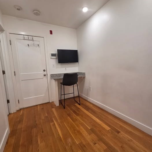 21 5th Street, Unit 22 Chelsea, MA 02150 - Photo 3 of 6