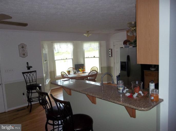 4310 Dunn Road Huntingtown, MD 20639 - Photo 13 of 25 Interior (General)