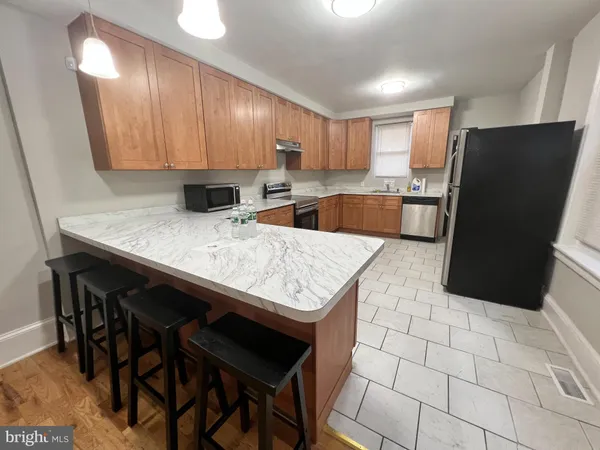 $3,500 | 3312 Haverford Avenue, Philadelphia, PA 19104