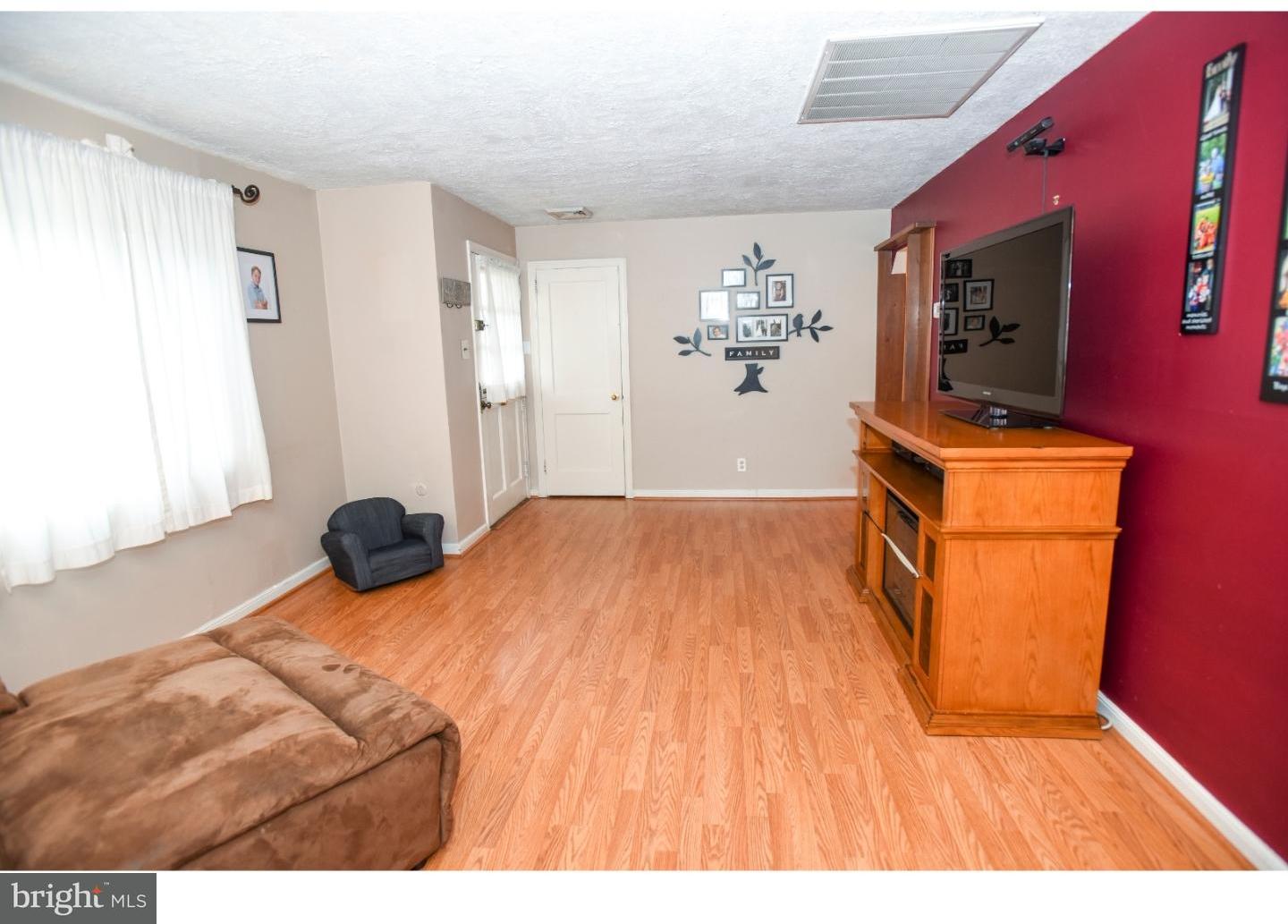 408 Bensal Road Hatboro, PA 19040 - Photo 6 of 25 Gallery Image 6