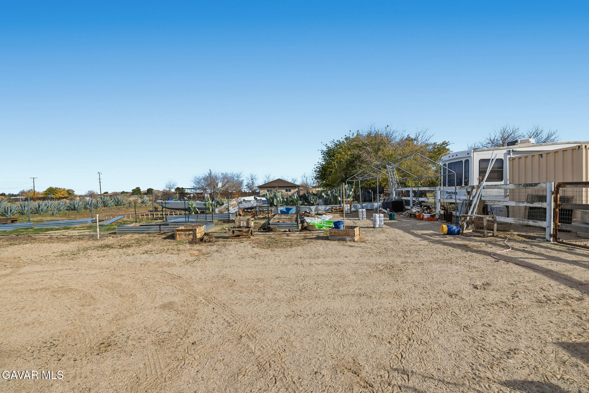 10817 East Ave R 12 Littlerock, CA 93543 - Photo 34 of 43