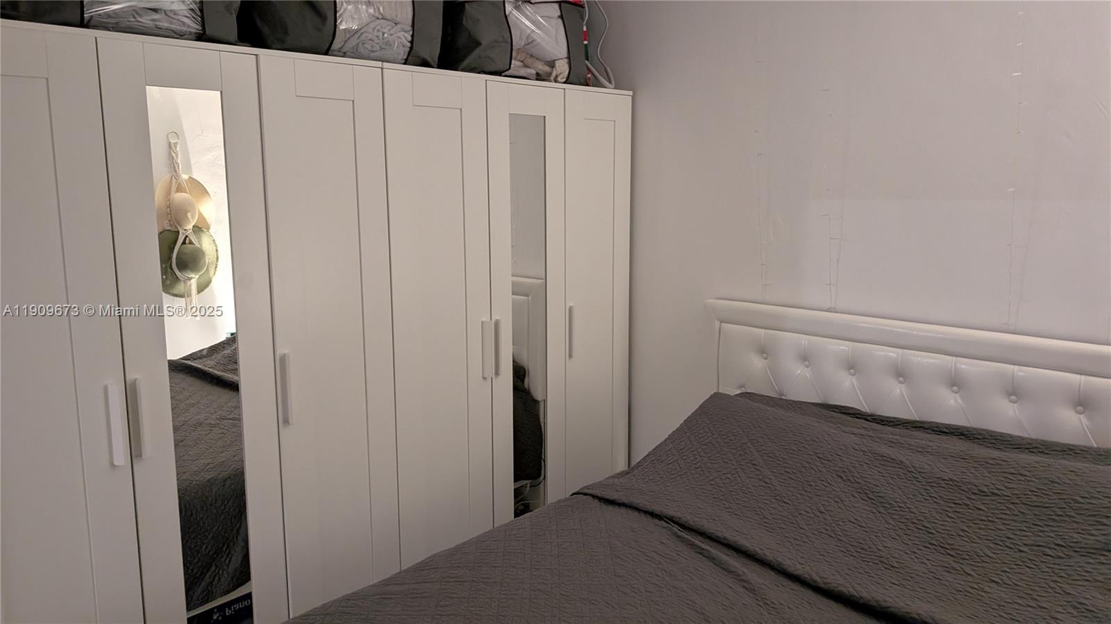 917-919 Northeast 10th Street Hallandale Beach, FL 33009 - Photo 5 of 10 a view of closet