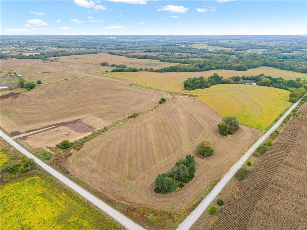 Lot 6 Woodend Road Tonganoxie, KS 66086 - Photo 3 of 8