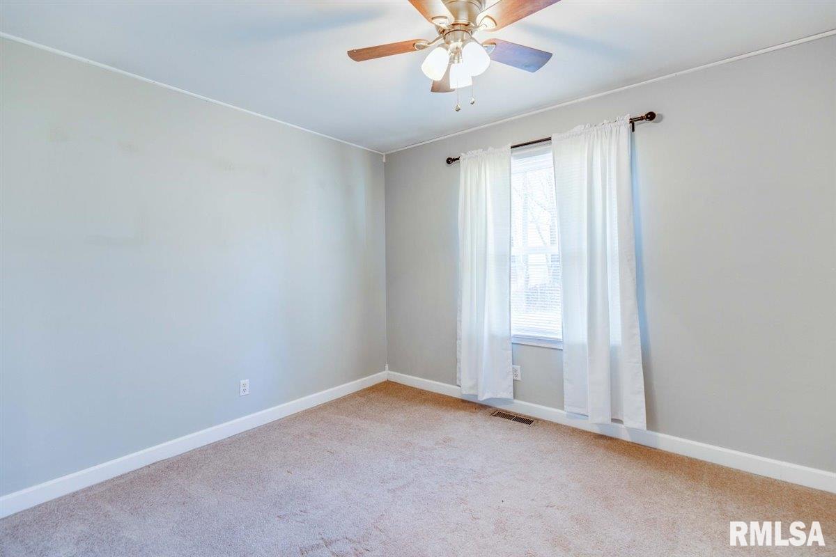 1411 Johnson Lane Springfield, IL 62702 - Photo 16 of 25