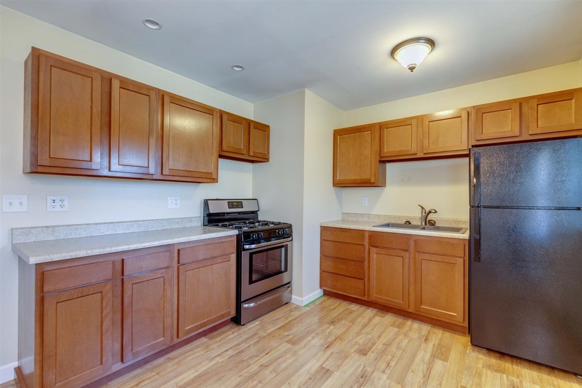 1411 Johnson Lane Springfield, IL 62702 - Photo 6 of 25