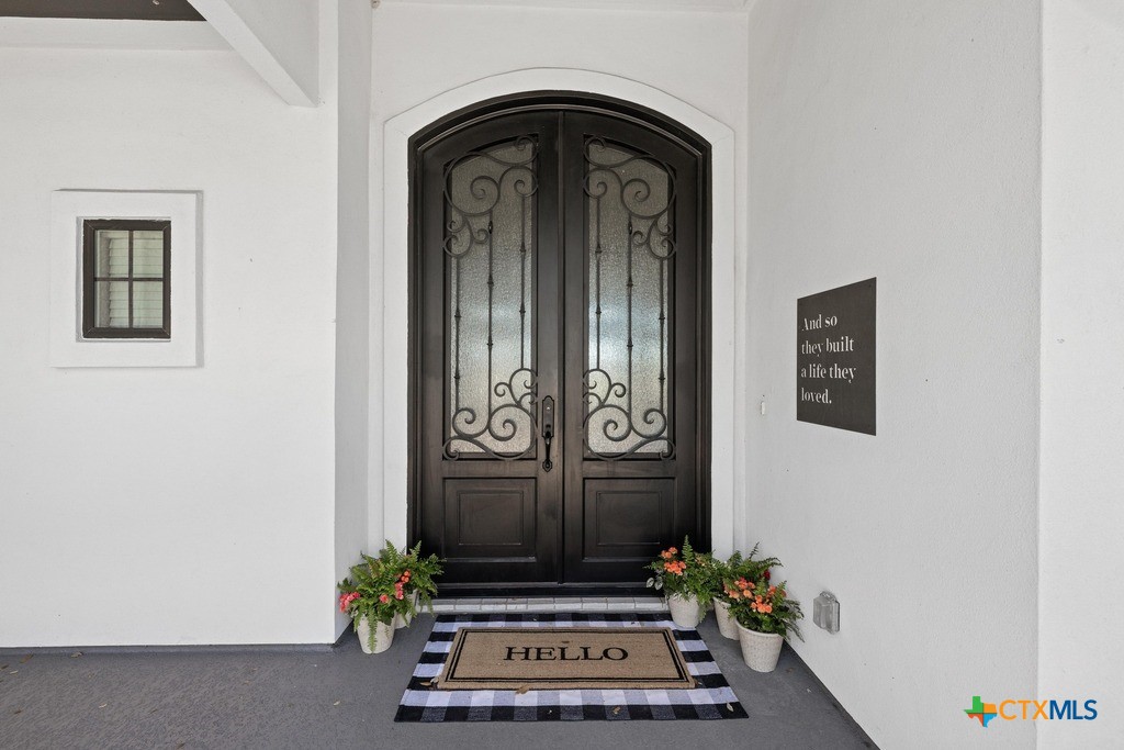 1745 Alta Vista Loop Temple, TX 76502 - Photo 3 of 34 a view of entryway