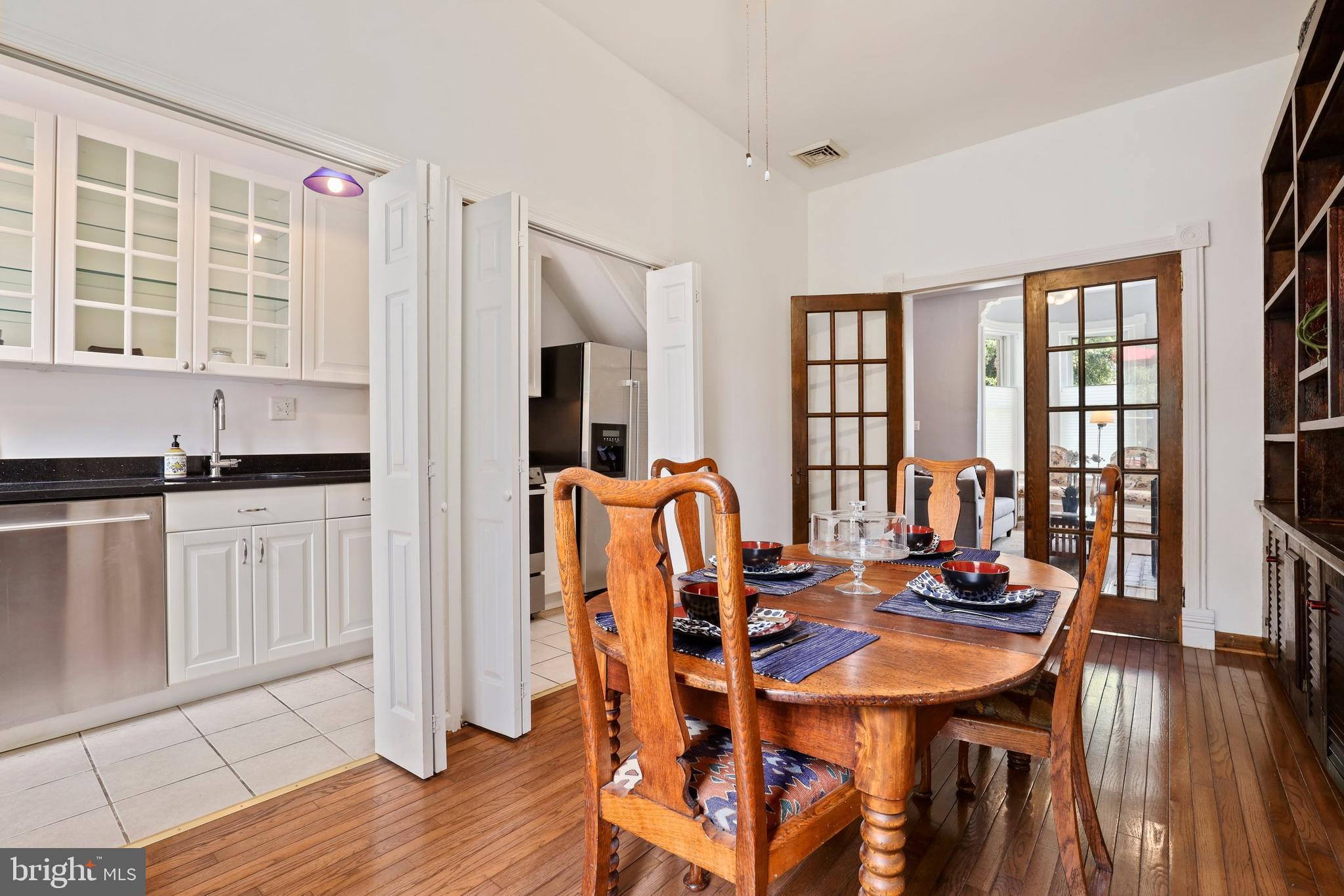 310 9th Street Northeast Washington, DC 20002 - Photo 8 of 49