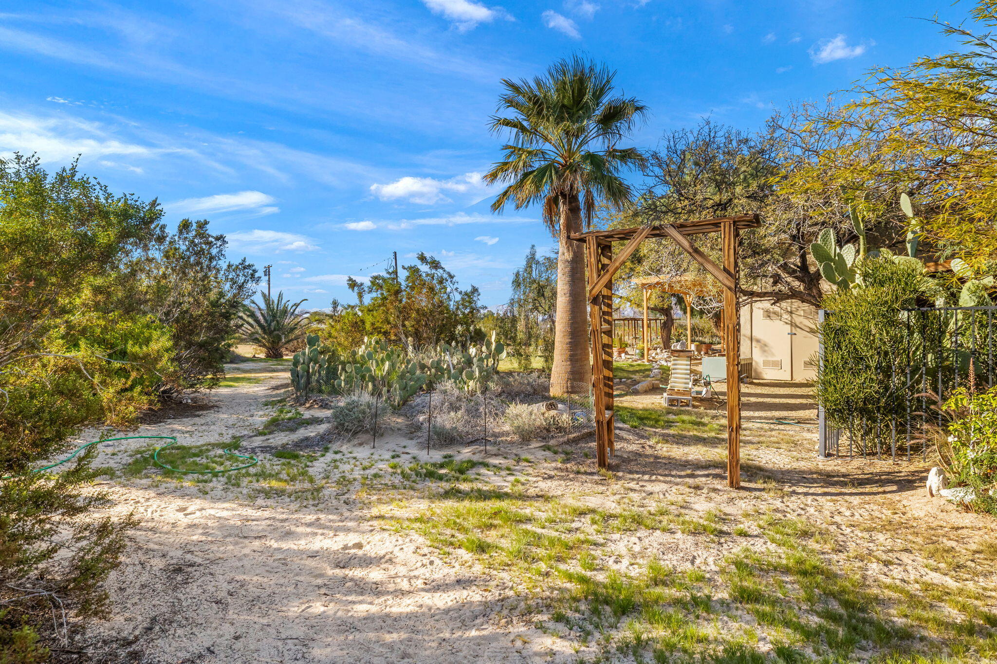 22950 Henry Road Desert Hot Springs, CA 92241 - Photo 61 of 68 52-web-or-mls-8M4A1693