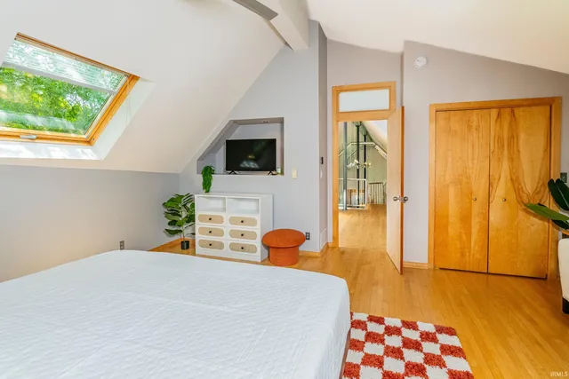 $449,900 | 612 North Kerry Drive, Bloomington, IN 47408