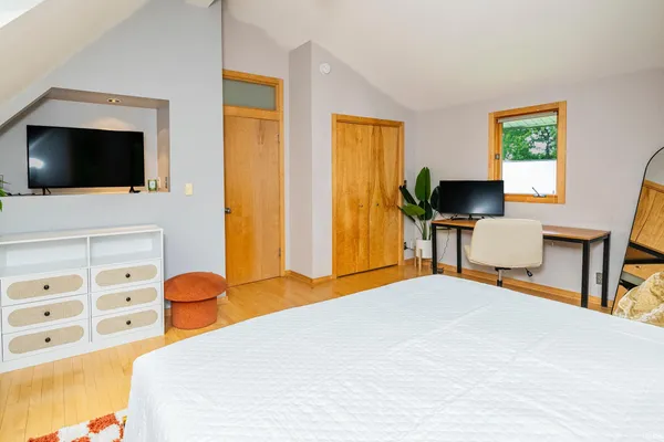 $449,900 | 612 North Kerry Drive, Bloomington, IN 47408