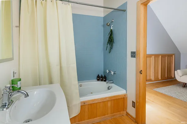 $449,900 | 612 North Kerry Drive, Bloomington, IN 47408