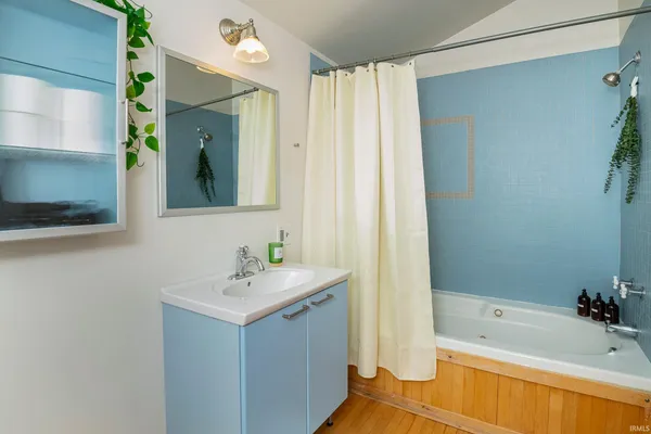 $449,900 | 612 North Kerry Drive, Bloomington, IN 47408