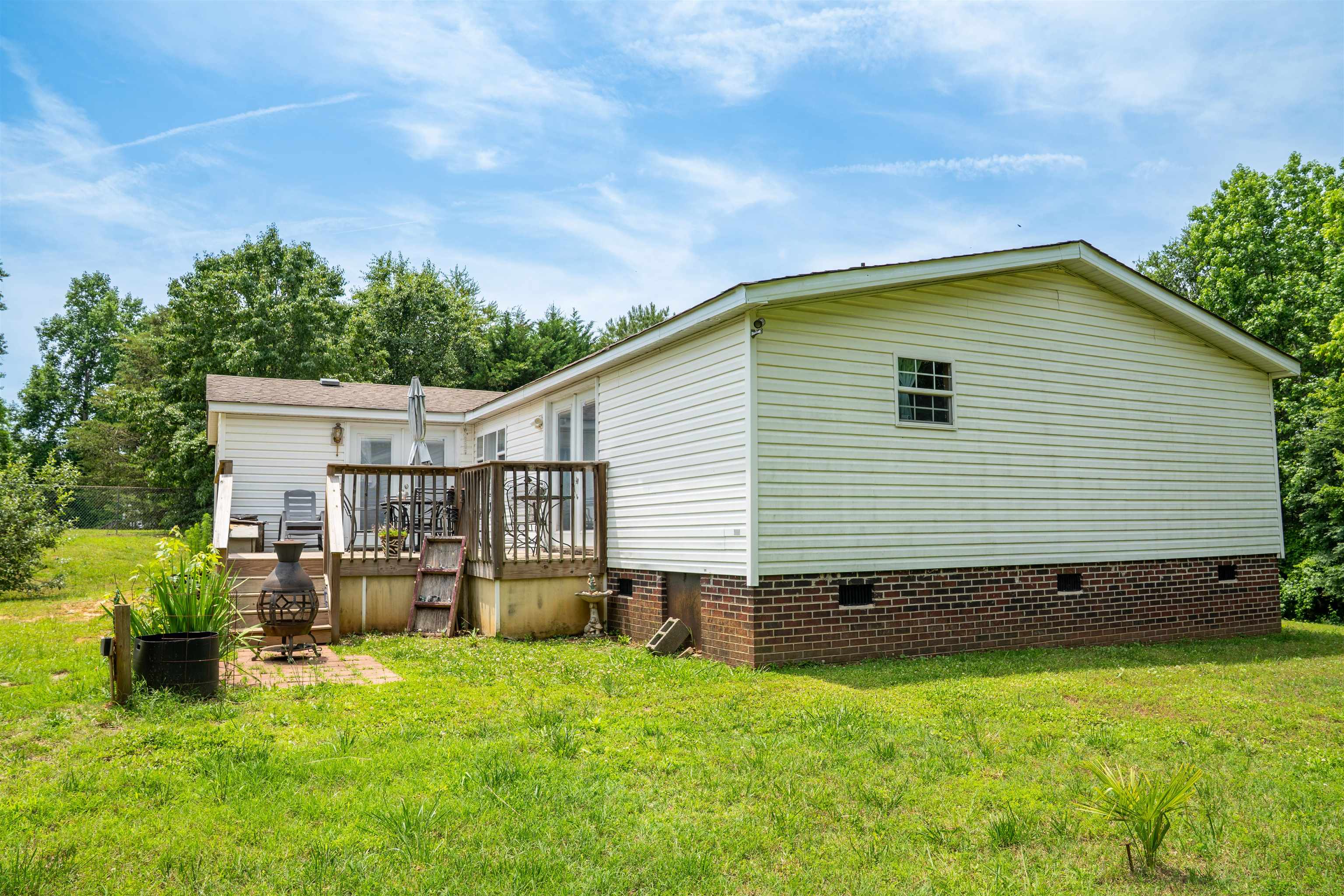 247 Pondfield Road Gaffney, SC 29340 - Photo 28 of 35
