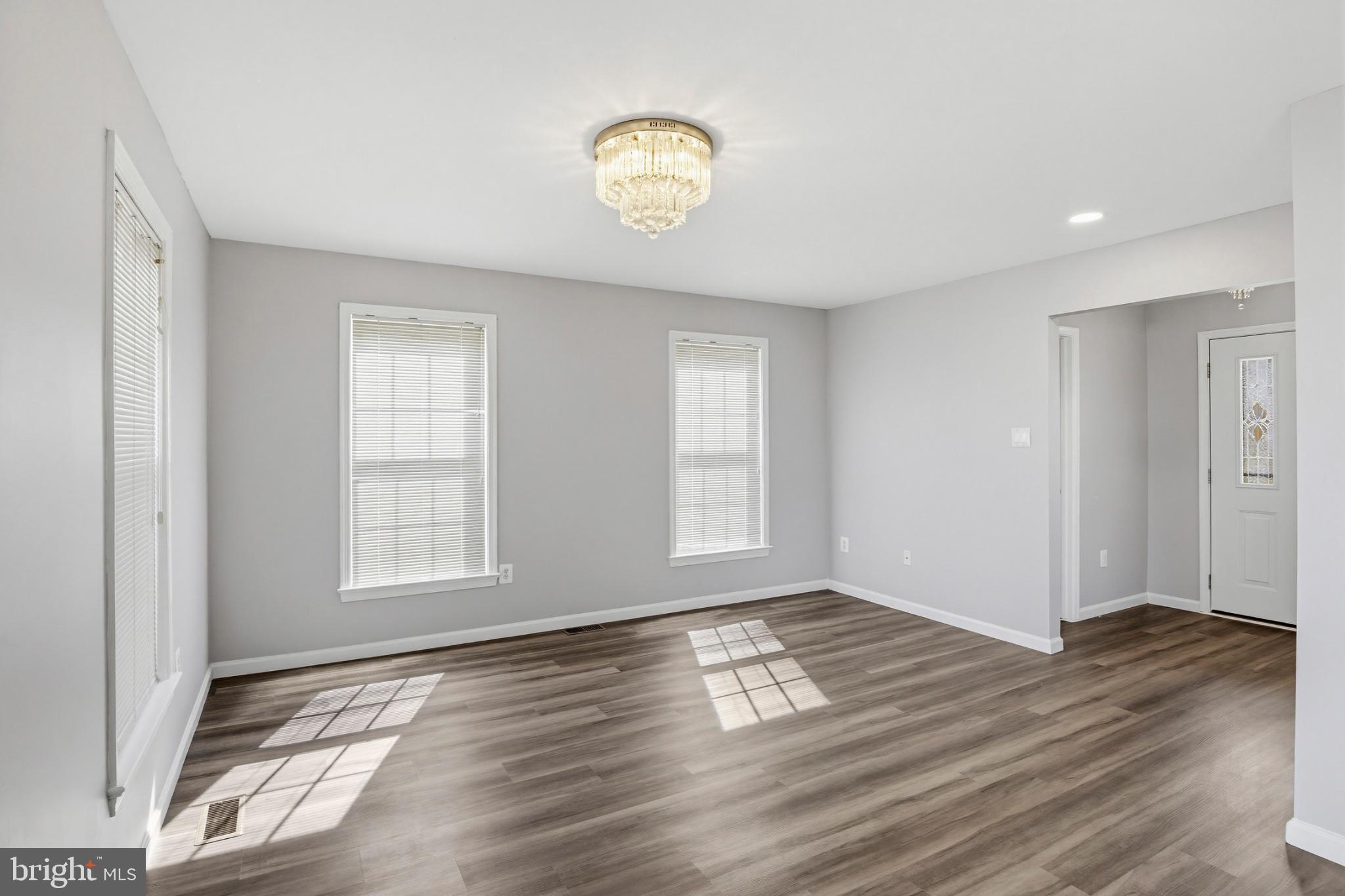 15123 Philip Lee Road Chantilly, VA 20151 - Photo 12 of 26 Bright and airy living space awaits.