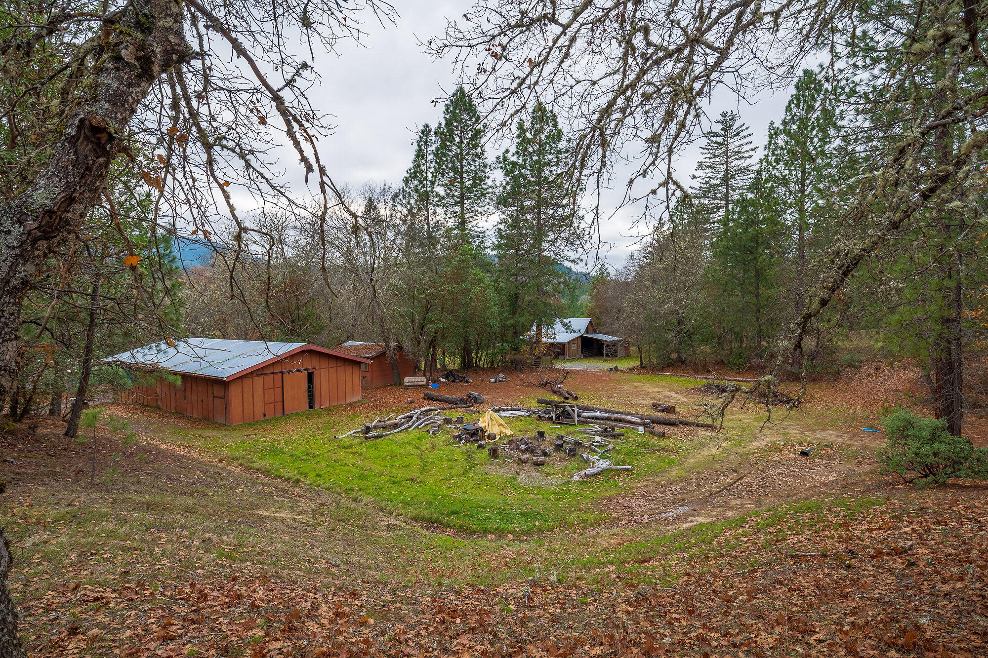 310 Stringer Gap Road Grants Pass, OR 97527 - Photo 17 of 22 310StringerGapRd-014