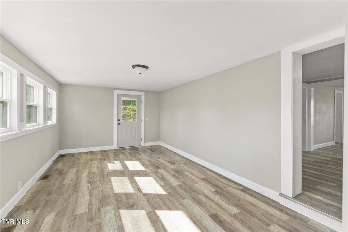 603 Tavern Hill Road Jonesborough, TN 37659 - Photo 7 of 23 07-128A0192