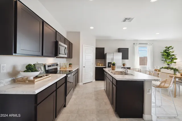 $314,990 | 1321 Shannon Way, Coolidge, AZ 85128