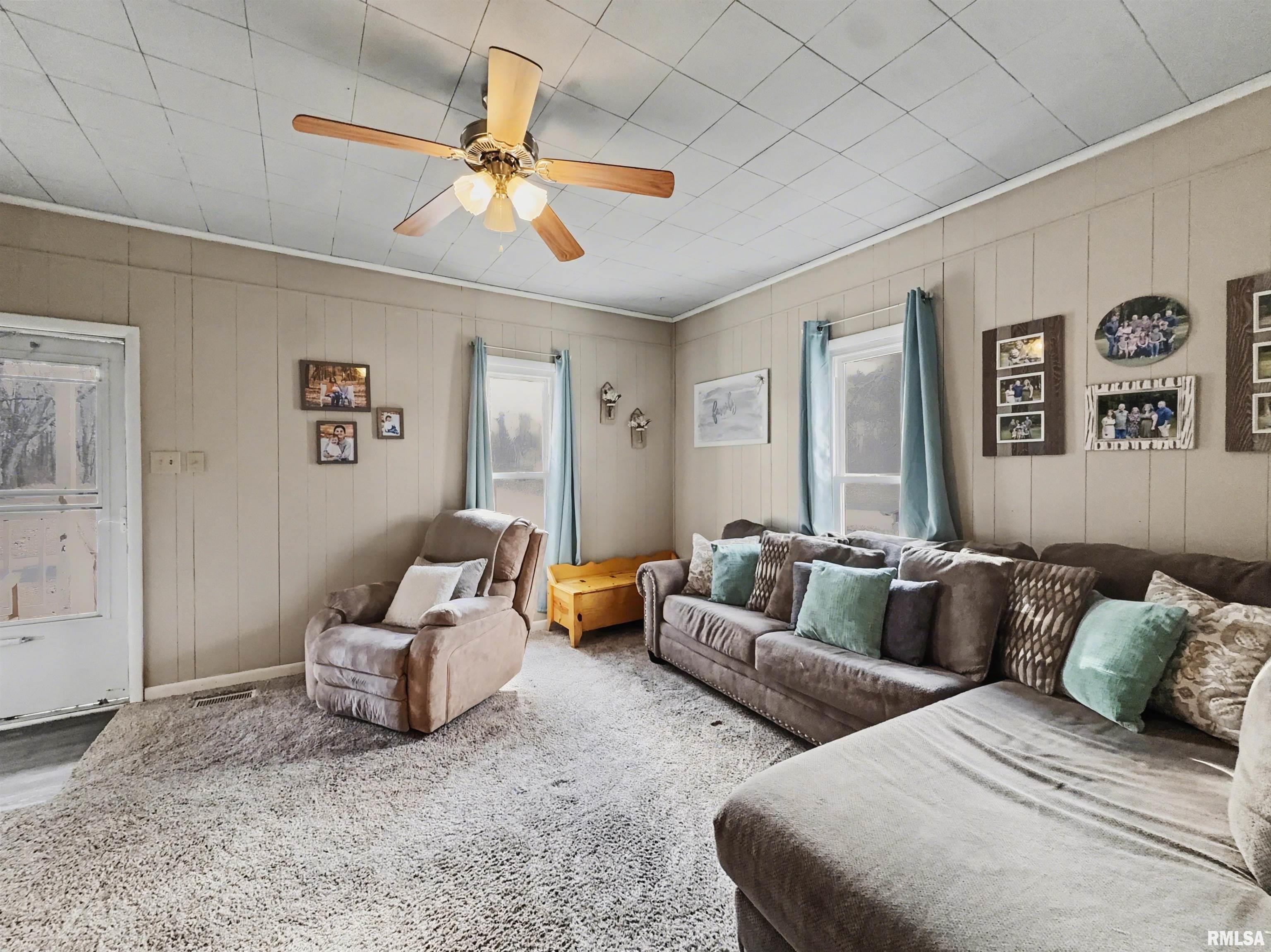 12230 Binkley Road Marion, IL 62959 - Photo 5 of 23