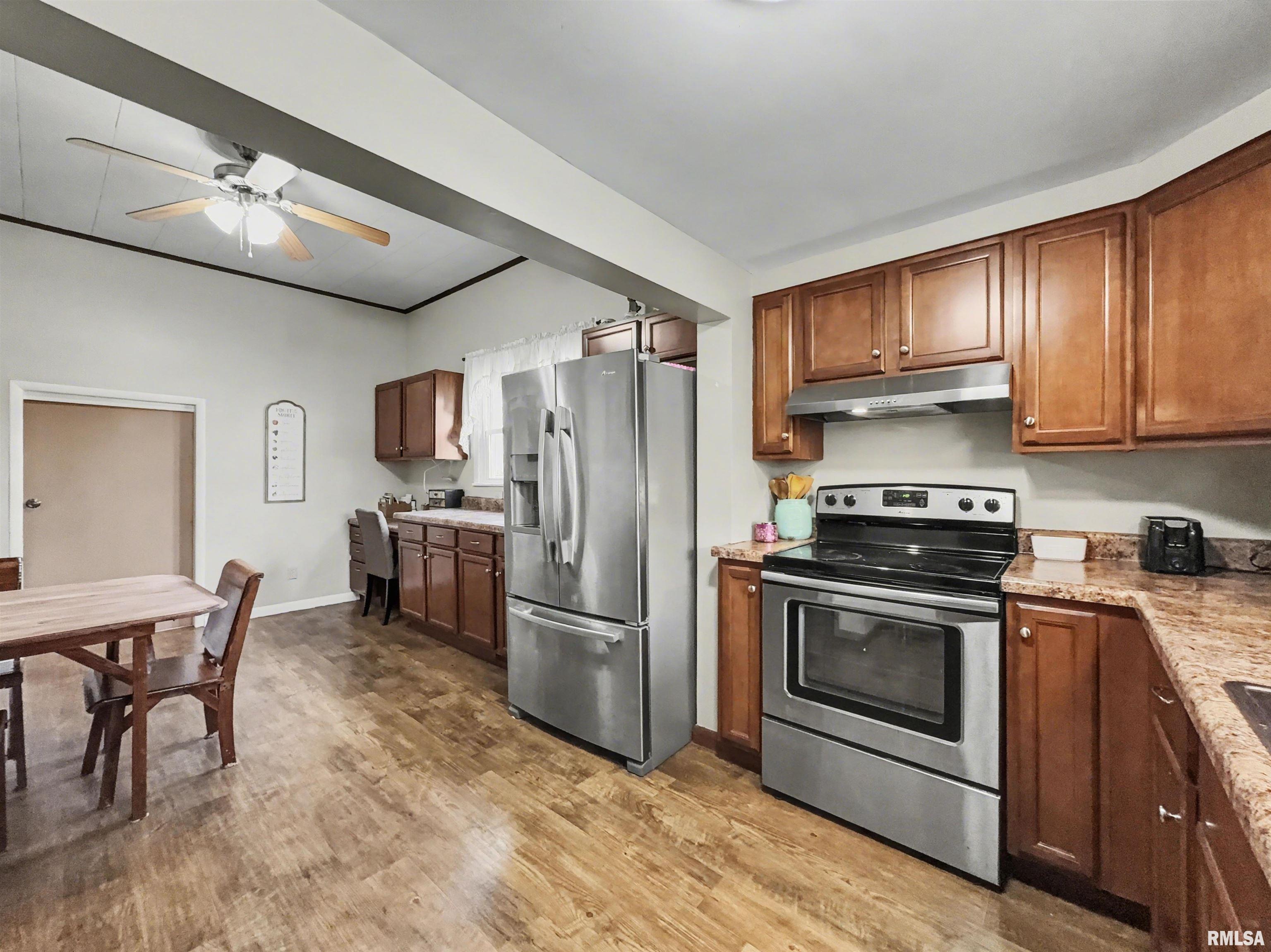 12230 Binkley Road Marion, IL 62959 - Photo 9 of 23