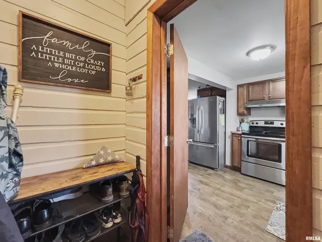 $138,000 | 12230 Binkley Road, Marion, IL 62959