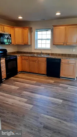 $1,995 | 2439 Newtown Drive, Harrisburg, PA 17110