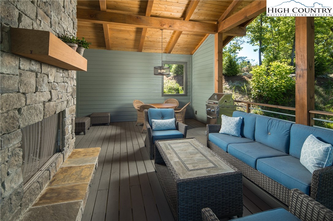 4033 Reynolds Parkway Boone, NC 28607 - Photo 13 of 50