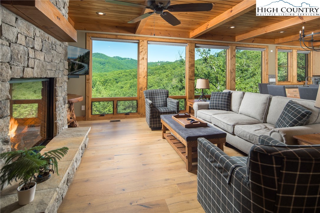 4033 Reynolds Parkway Boone, NC 28607 - Photo 3 of 50