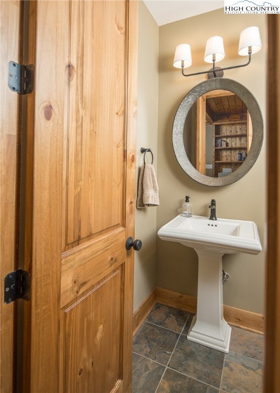 4033 Reynolds Parkway Boone, NC 28607 - Photo 10 of 50