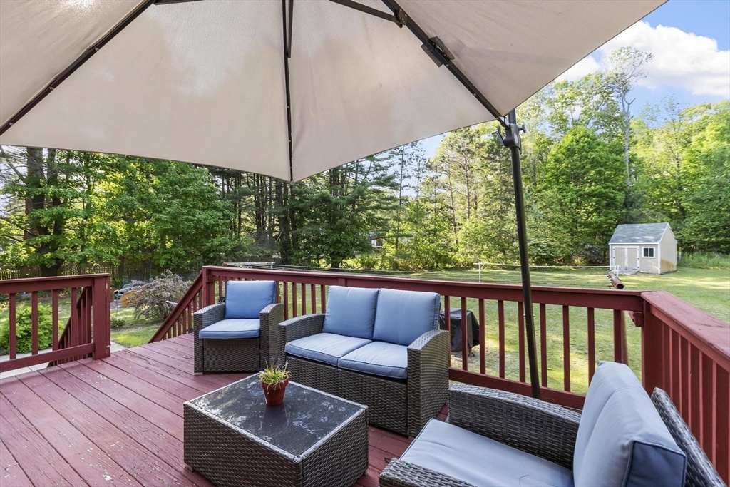 12 Murphy Road Hudson, MA 01749 - Photo 10 of 36