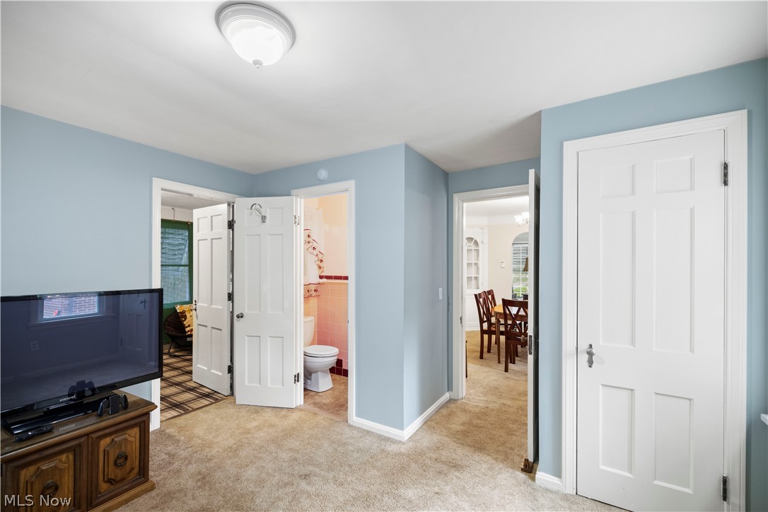 947 Beverly Road Cleveland Heights, OH 44121 - Photo 14 of 27