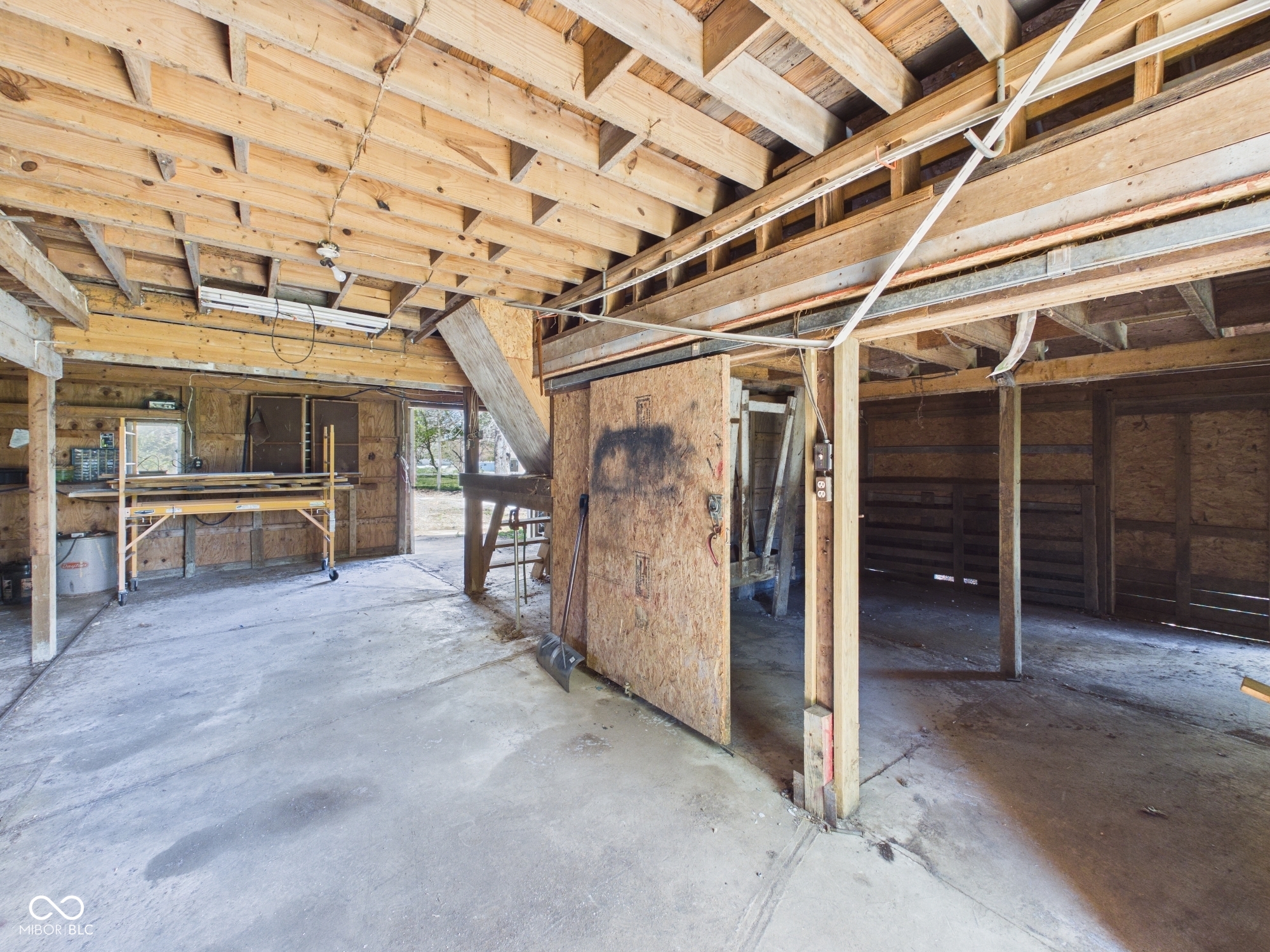 5433 West 8th Street Road Anderson, IN 46011 - Photo 41 of 52