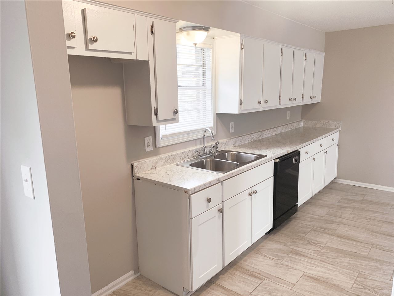 5037 Depanne Road Memphis, TN 38116 - Photo 9 of 14