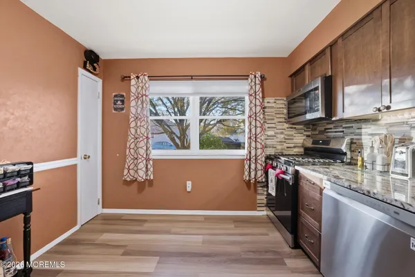 $379,999 | 54 Kathy Court, Brick, NJ 08724