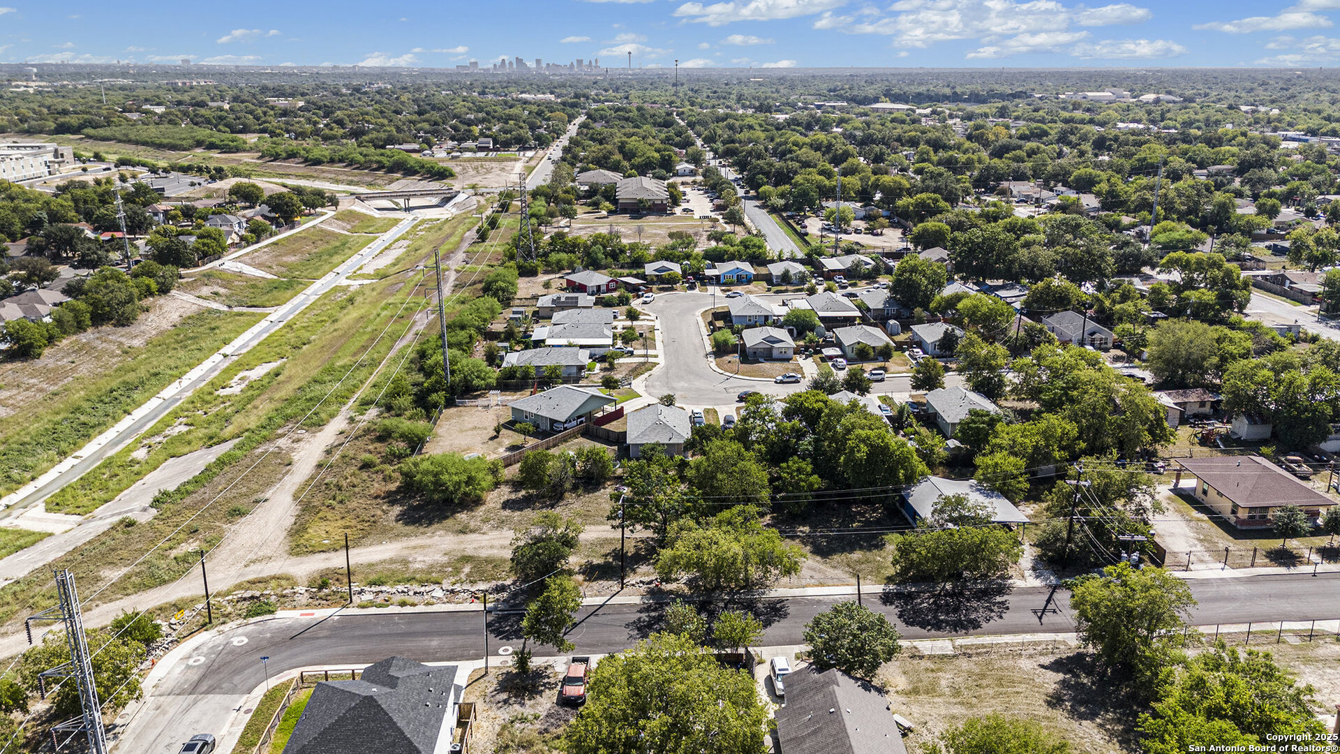 302 Southwest 41st Street San Antonio, TX 78237 - Photo 7 of 19 an aerial view of residential houses with outdoor space