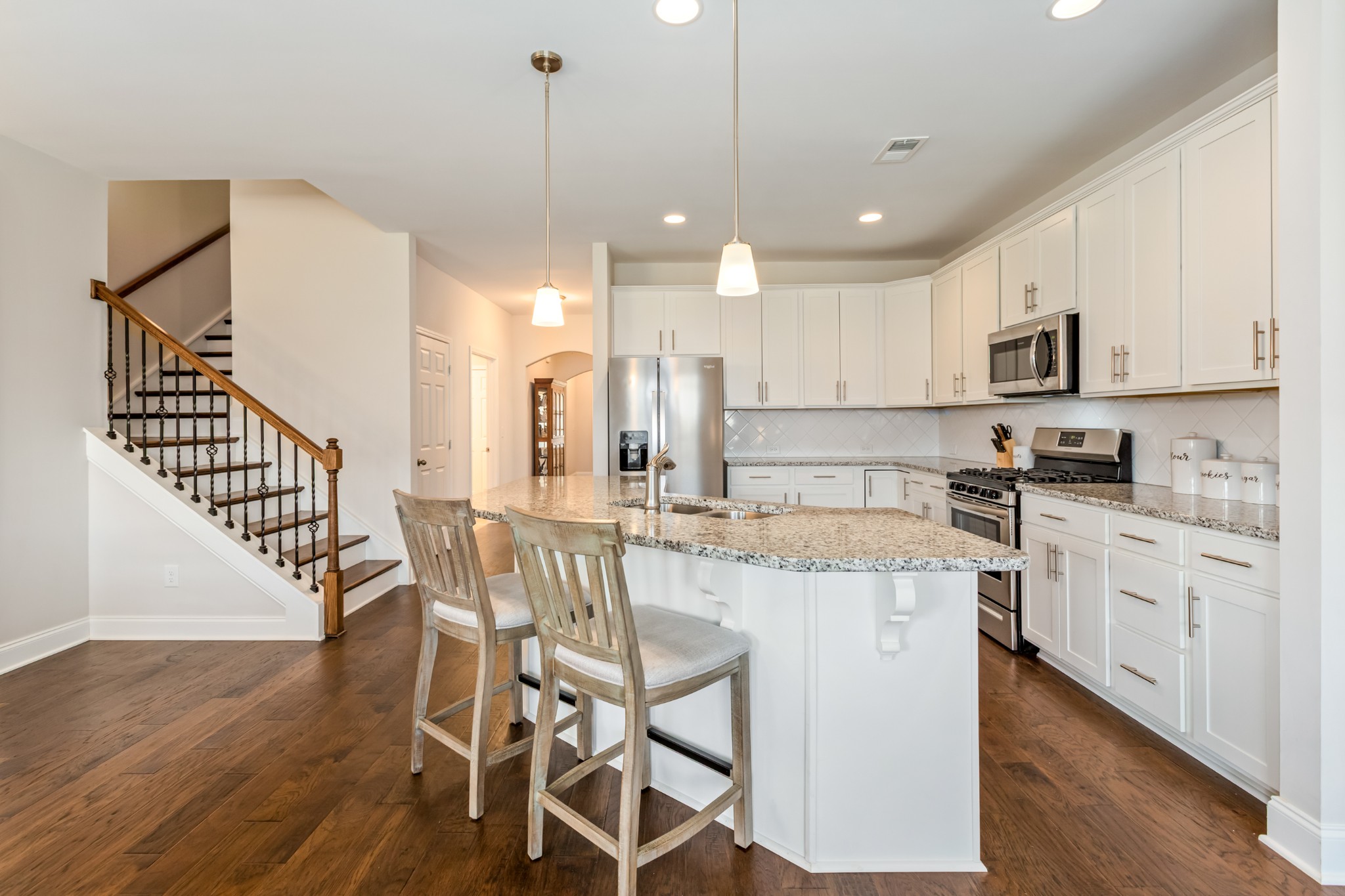 867 Meadow Crest Way Lebanon, TN 37090 - Photo 2 of 40