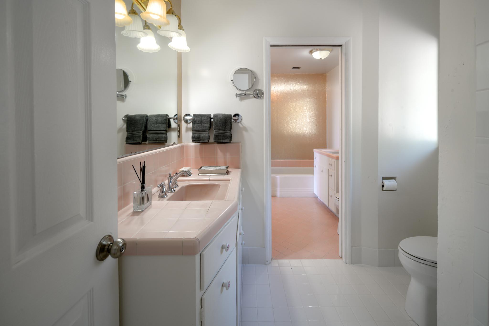 929 Arbolado Road Santa Barbara, CA 93103 - Photo 27 of 29 a bathroom with a sink a toilet and shower