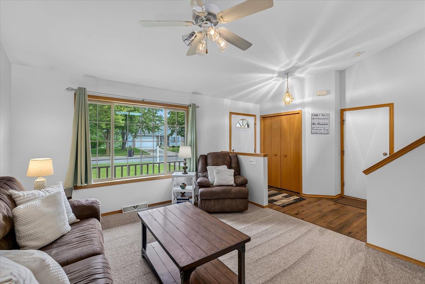 912 Vista Ridge Drive Mount Horeb, WI 53572 - Photo 19 of 54