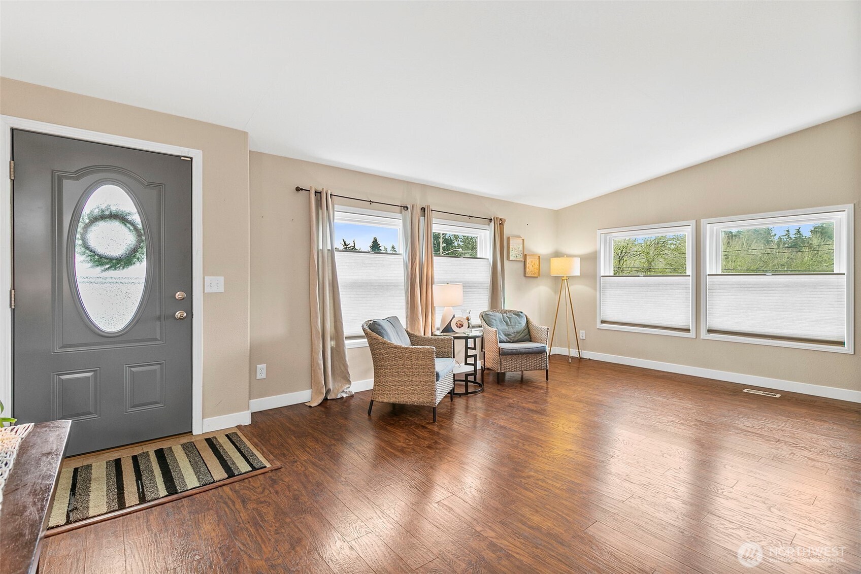 4416 South 315th Street Auburn, WA 98001 - Photo 6 of 37 a living room with furniture and a large window