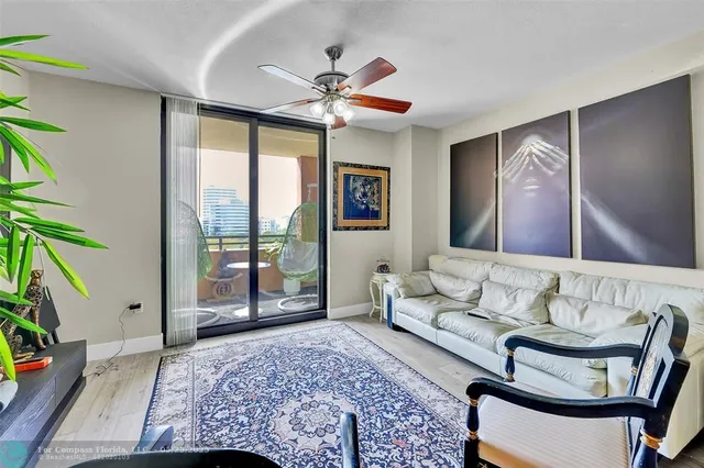 $499,900 | 110 North Federal Highway, Unit 815, Fort Lauderdale, FL 33301