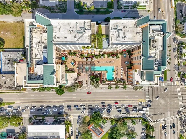 $499,900 | 110 North Federal Highway, Unit 815, Fort Lauderdale, FL 33301