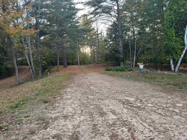 $675,000 | 9 Abenaki Drive, Freedom, NH 03836