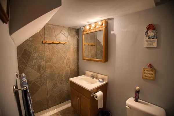 $675,000 | 9 Abenaki Drive, Freedom, NH 03836