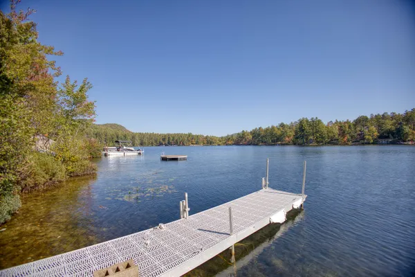 $675,000 | 9 Abenaki Drive, Freedom, NH 03836