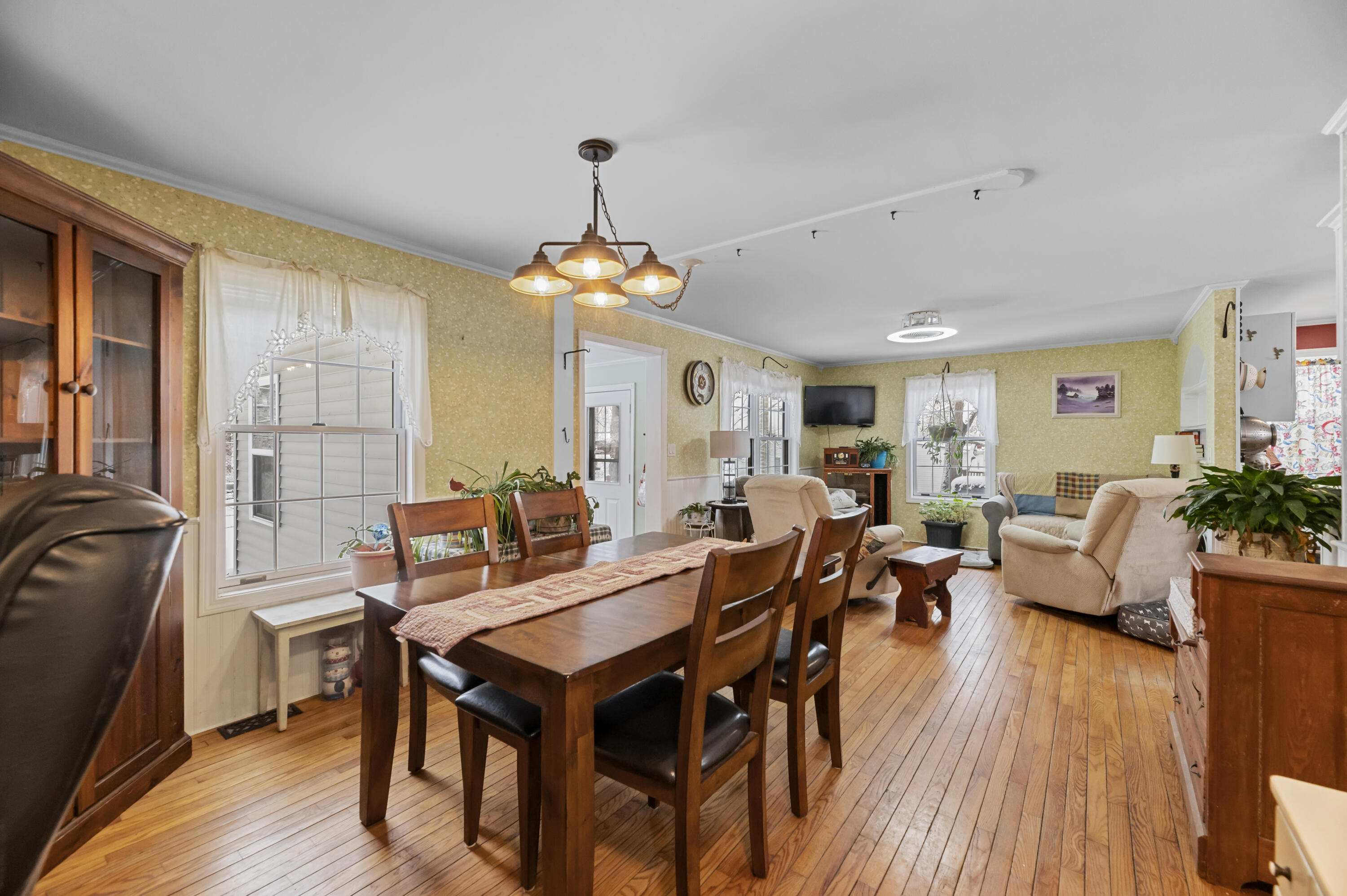 97 Libby Hill Road Gardiner, ME 04345 - Photo 10 of 43 DSC_7235