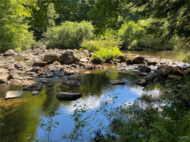 $259,900 | 590 County Road 17, Russell, NY 13684