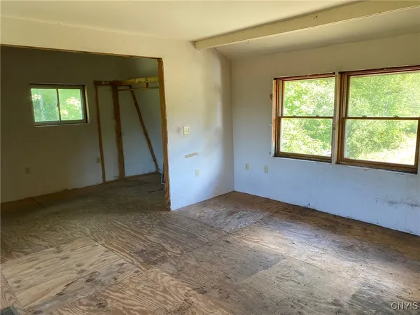 $259,900 | 590 County Road 17, Russell, NY 13684