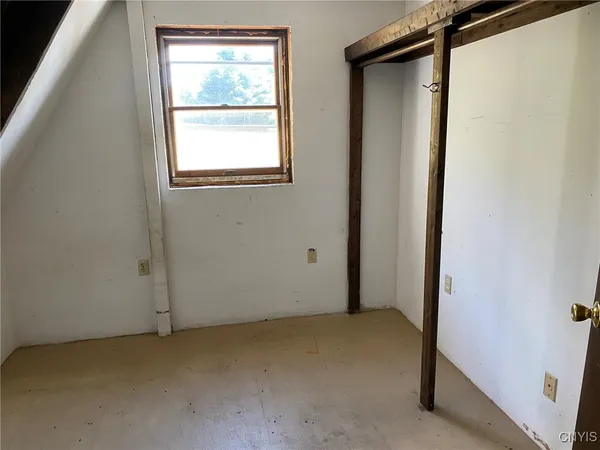 $259,900 | 590 County Road 17, Russell, NY 13684