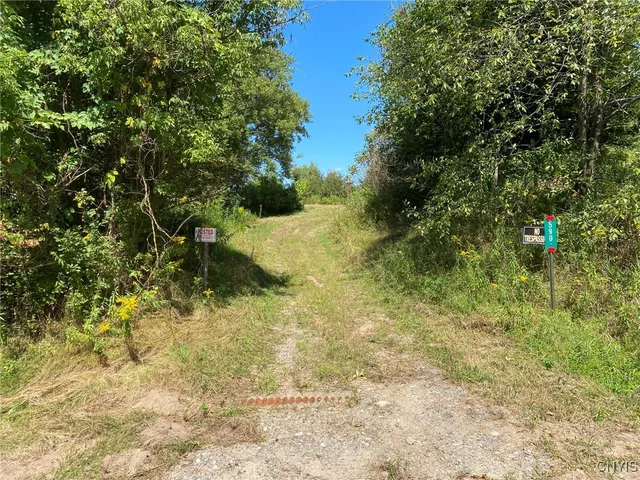 $259,900 | 590 County Road 17, Russell, NY 13684