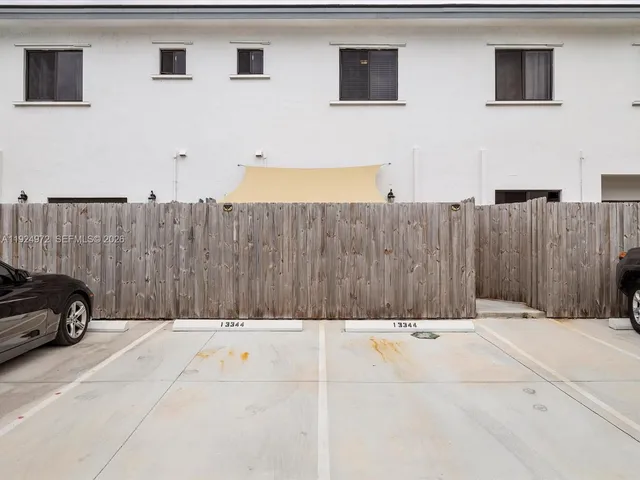 a view of parking area